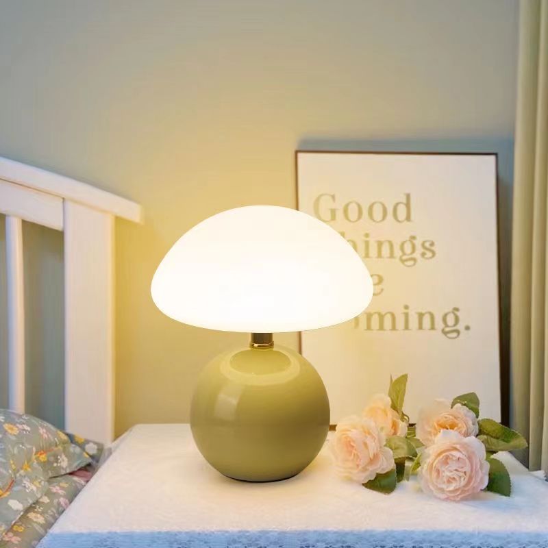 Bellemuse French Cream Mushroom Table Lamp Vintage Style