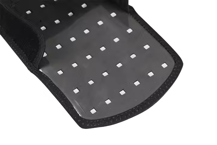 Chaussons de thérapie par lumière rouge LumaStride pour le soulagement de la douleur au pied