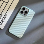 Capa ApexGuard Titanium para iPhone com Pegada Fina e Escudo