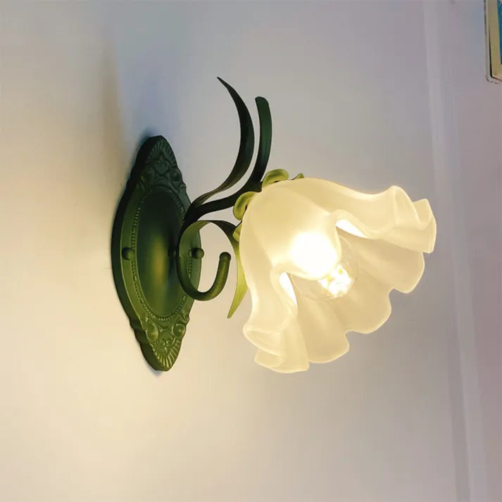 Lio | Lily of the Valley LED Wall Lamp For Living & Bedroom