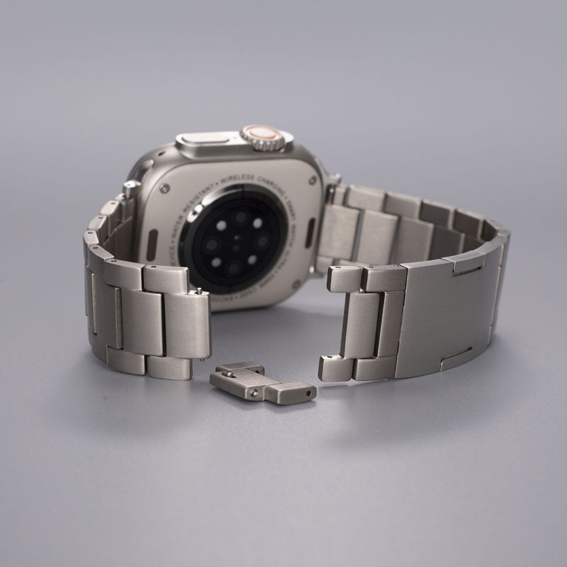Quorix Titanium Band for Apple Watch Durable for Daily Wear