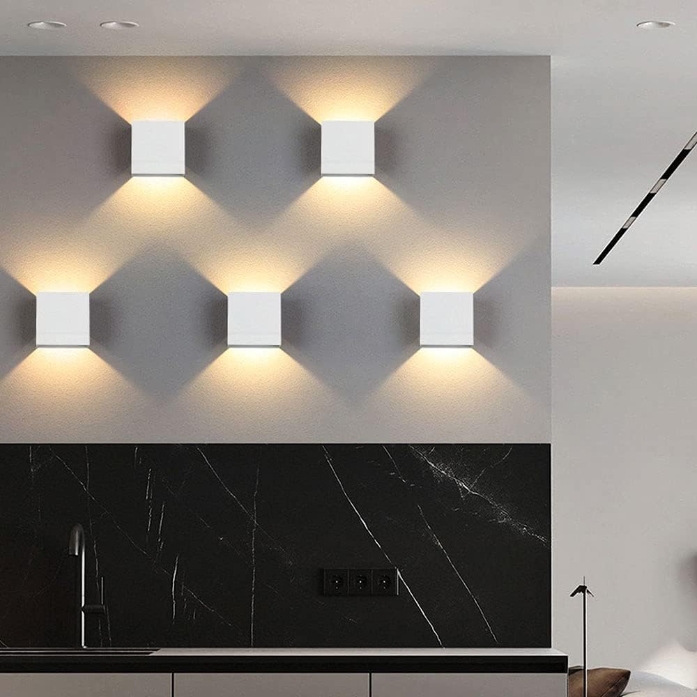 Lumiara | Adjustable Wireless USB Rechargeable Wall Lamp