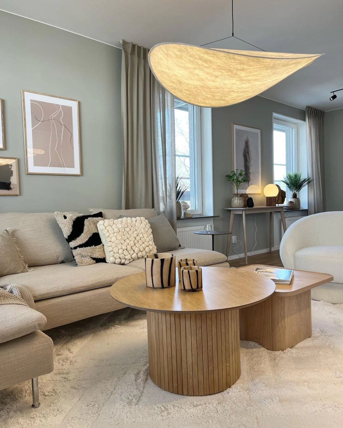 Avara | Japandi Minimalist Table Lamp with Wood Base | Potato Chip lamp