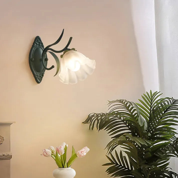 Lio | Lily of the Valley LED Wall Lamp For Living & Bedroom