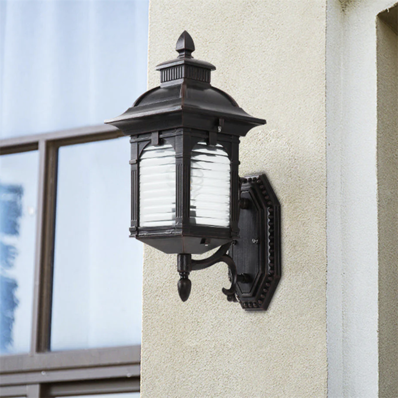 Ravenport Outdoor Wall Lantern Classic Waterproof Sconce