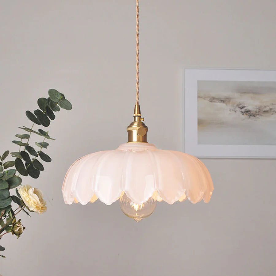 Vintage Floral Scalloped Glass Pendant Lamp – Victorian Style Kitchen Pendant Lighting with Adjustable Cable 9