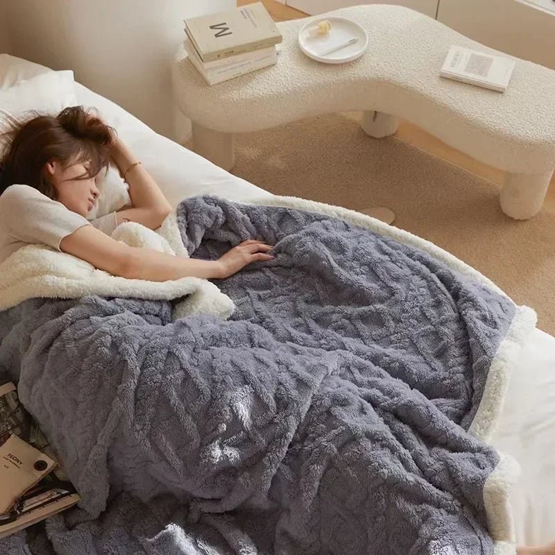 SnugHaven paksu talvinen lampaanvillapeitto kaksipuolisella mikrokuituflanellilla ja pehmeällä lampaanvillapinnalla