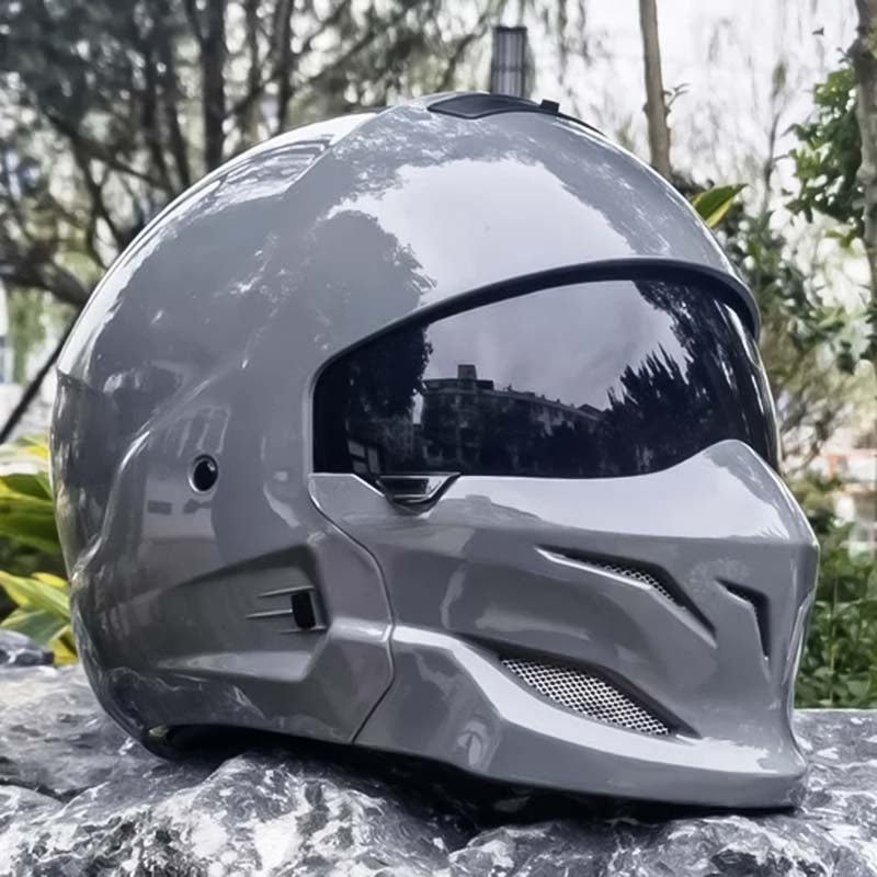 NimbusRider Aerodynamic Motorcycle Helmet With Ventilation