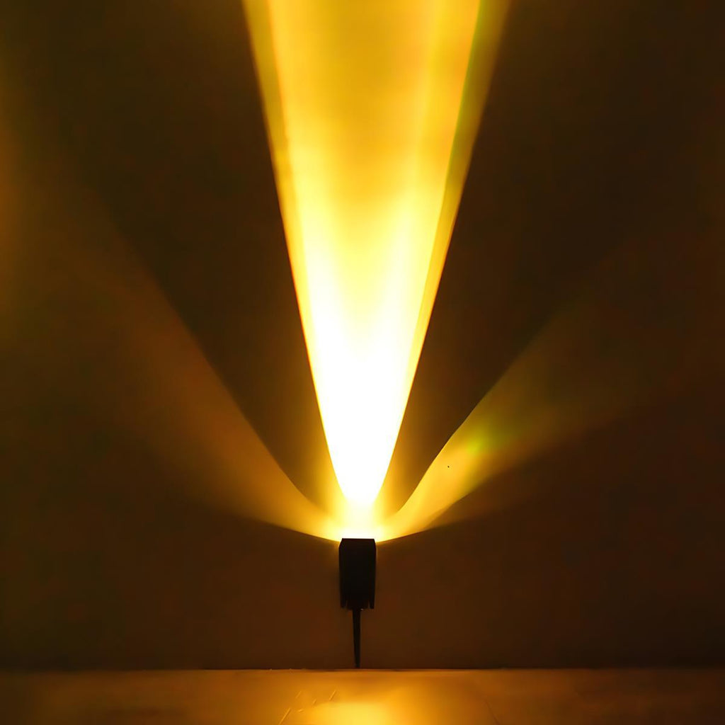 Lumenza Waterproof Solar LED Adjustable Zoom Outdoor Light