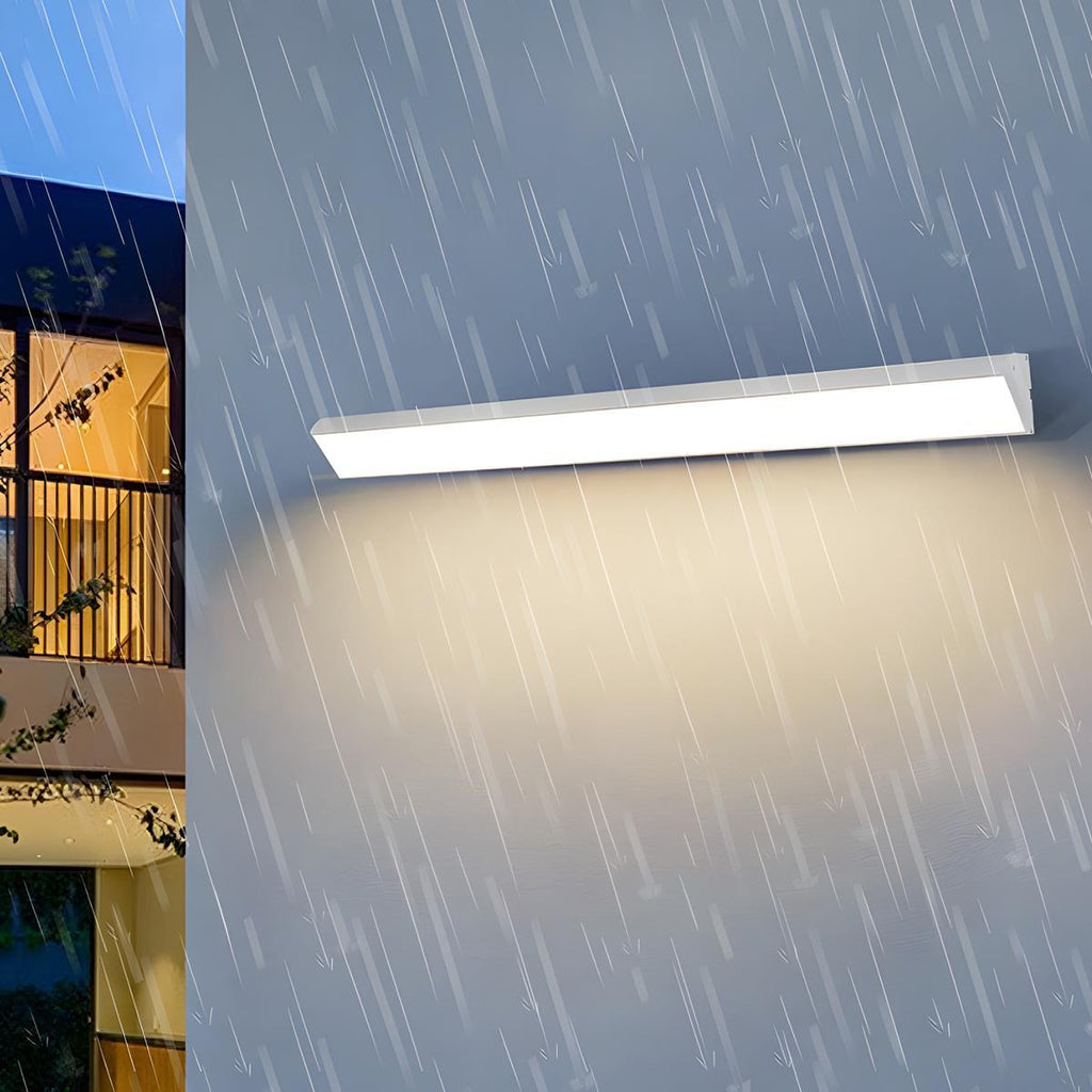 IP65 Waterproof LED Strip Lights for Outdoor Areas, Adjustable Angle